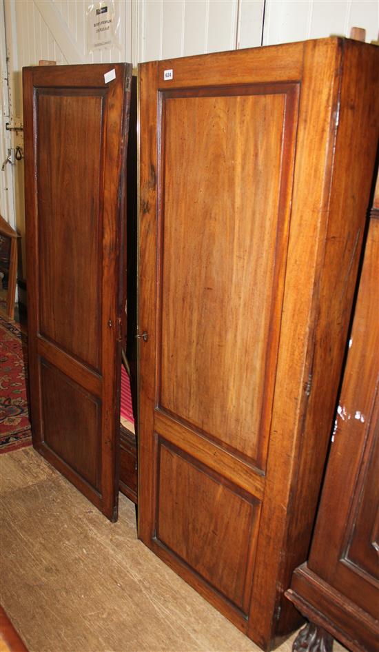 19th century mahogany wardrobe with Greek key patter frieze